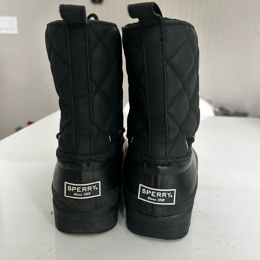 Sperry Black Quilted Waterproof Winter Boots Women’s Size 7 Snow Rain